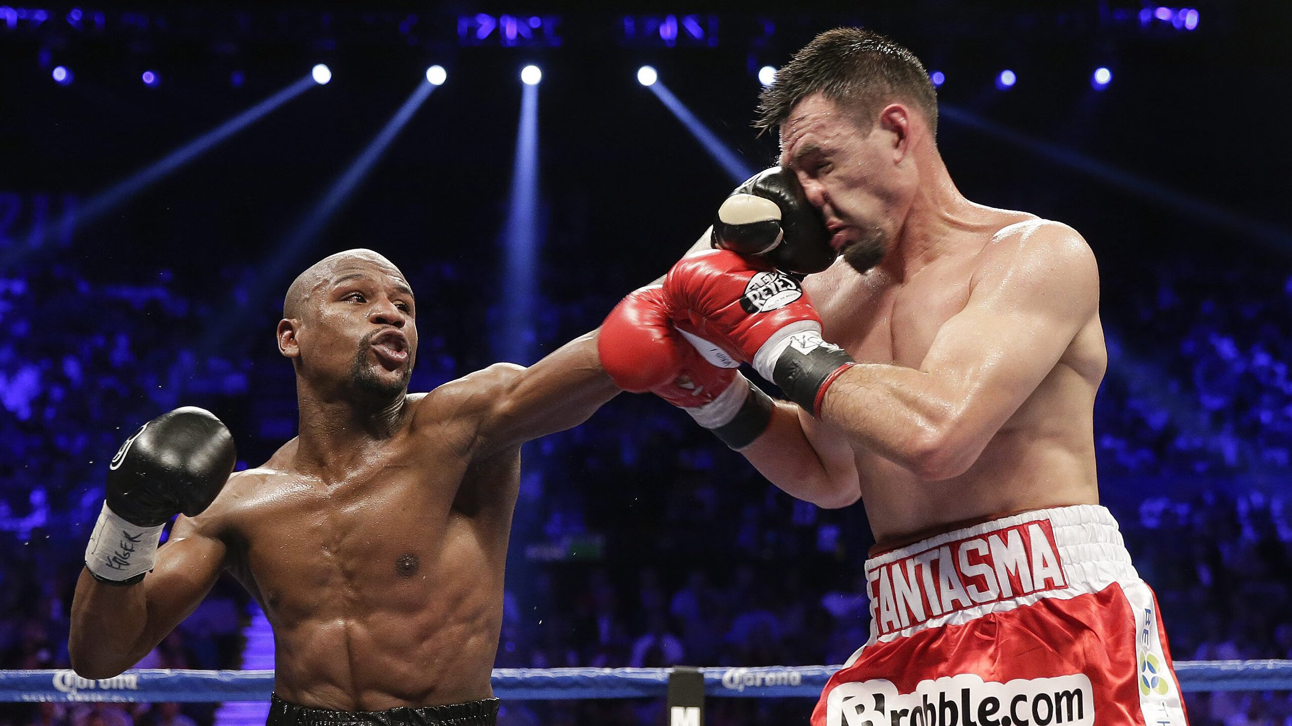 欧冠半决赛激战正酣 曼城与皇马上演巅峰对决